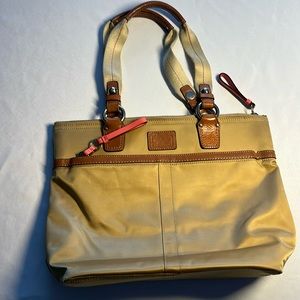 Lovely COACH Nylon w/Leather Trim Tote Purse. Very good condition. Tan w/Brown